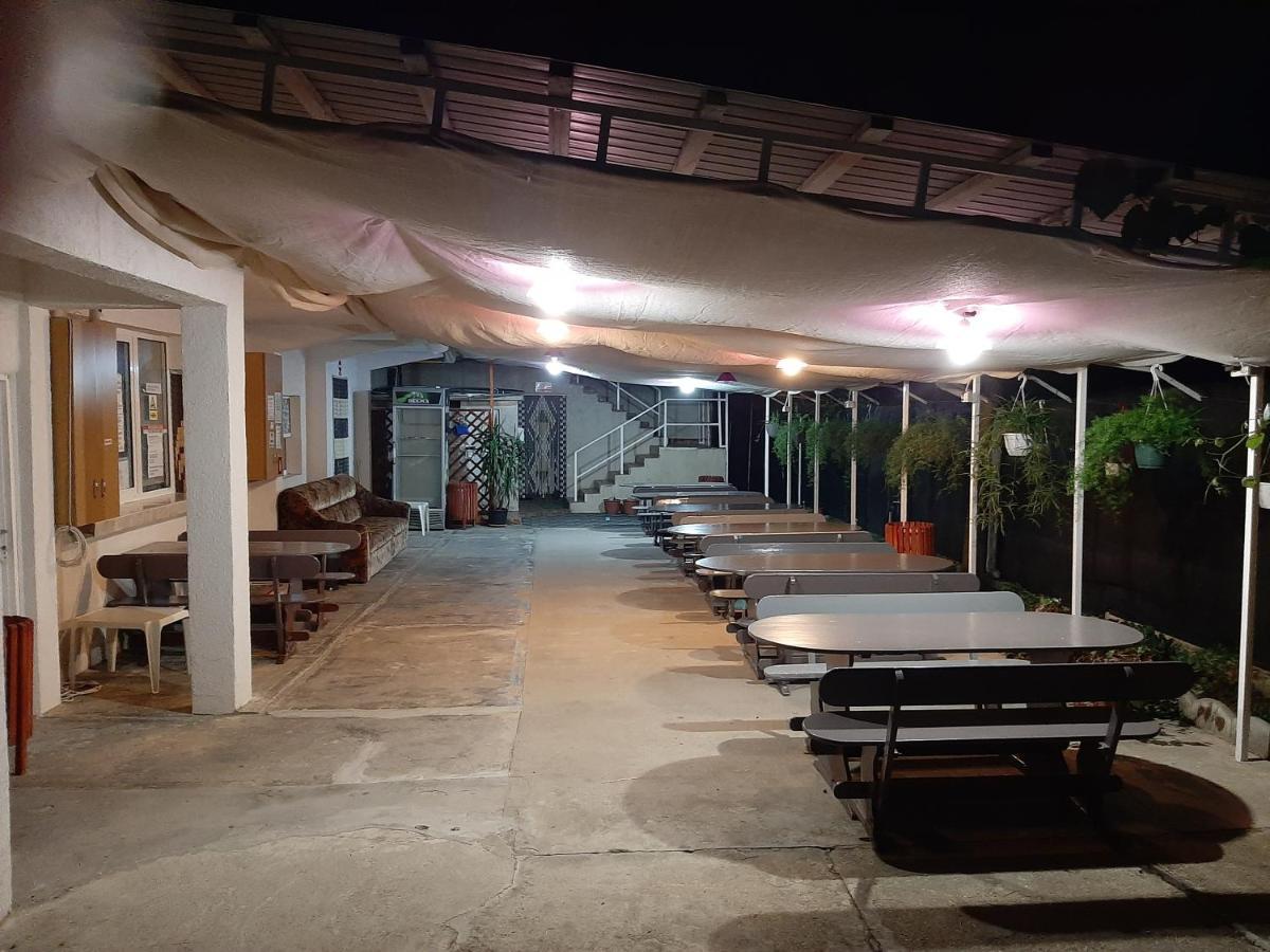 Vila Andra Costinesti Bagian luar foto