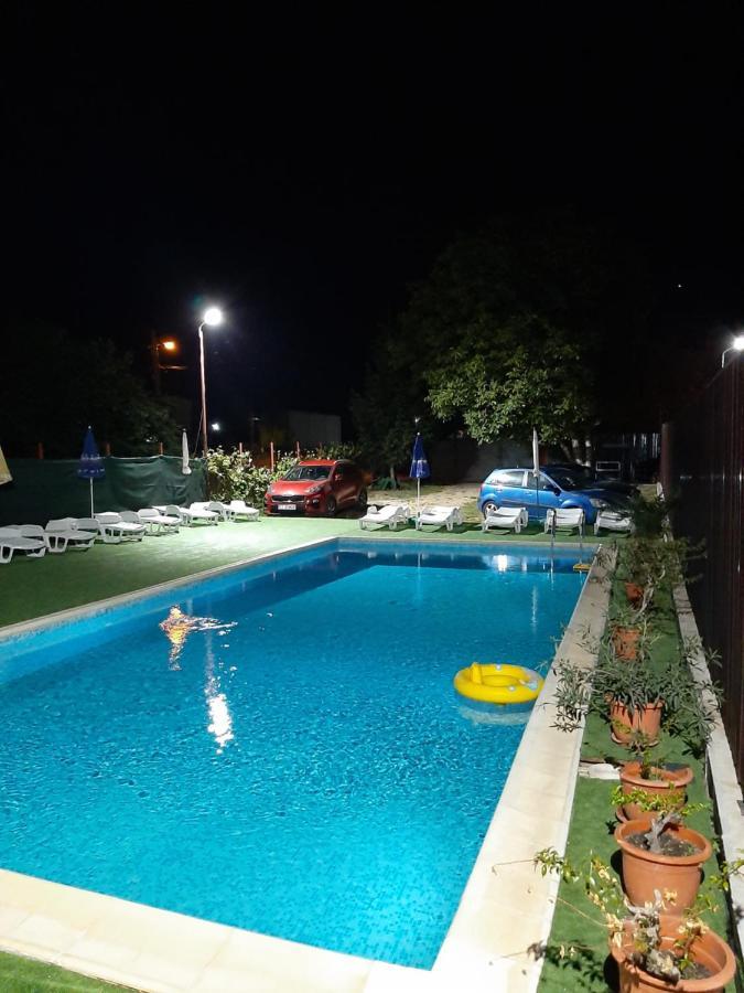Vila Andra Costinesti Bagian luar foto